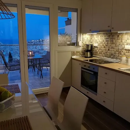 Souzana's - Unique View- μονοκατοικια! Kavala